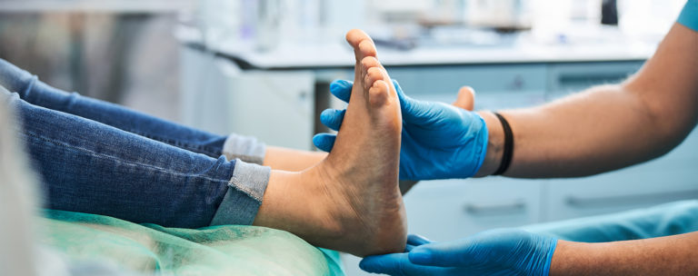 Diabetic Pedicure - Healthy Nails™ Advanced Foot Care